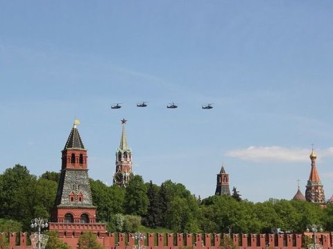 Moskvaya dronlarla hücum edildi