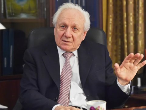 Yeltsin administrasiyasının keçmiş rəhbəri vəfat etdi 