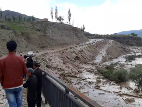 Güclü yağışlar 13 nəfərin həyatına son qoydu