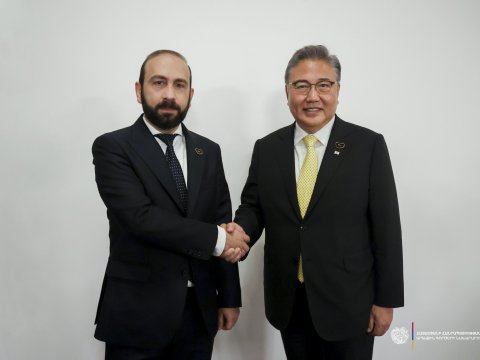 Mirzoyan koreyalı həmkarı ilə danışıqlar apardı - FOTOLAR