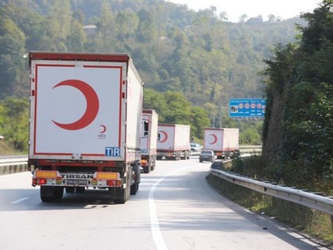 Bakıdan Xankəndiyə humanitar yardım YOLA SALINDI