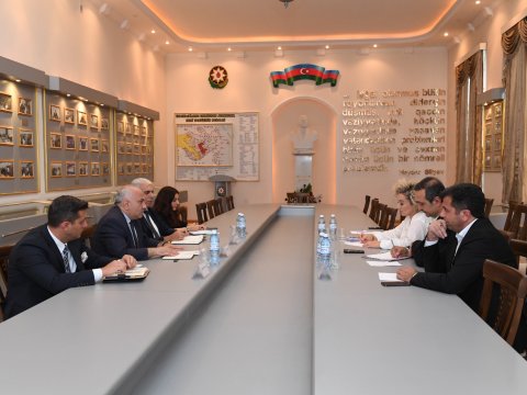 Dövlət Komitəsində xarici jurnalistlərlə görüş keçirilib