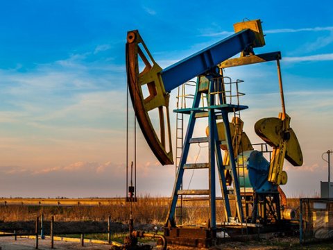 Azərbaycan neftinin qiyməti 90 dollara çatır