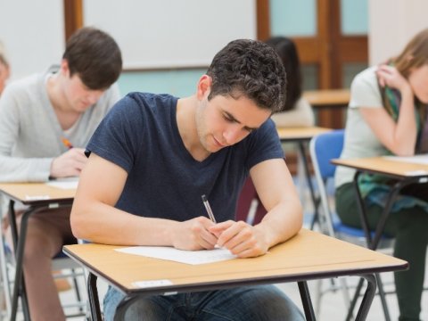 Jurnalist övladları da tələbə adını qazandılar - SİYAHI