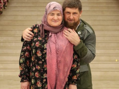 Kadırov ABŞ-a müraciət etdi: Anamı 