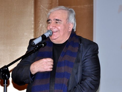 Kinostudiyanın liftinin işləməməsi kədərlidir - Ramiz Rövşən 