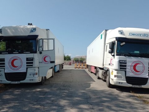 TIR-larımız 7 gündür Ağdam-Xankəndi yolunda gözləyir