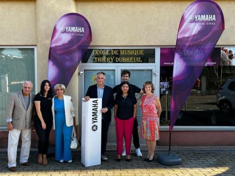 Azərbaycanlı Fransada musiqi məktəbinə rəhbərlik edəcək - FOTO