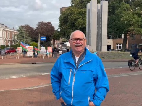 Holland yazıçısı Azərbaycanı dəstəklədiyini bəyan etdi