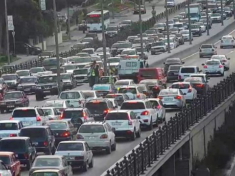 Bakını dəhşətli tıxac gözləyir! - Ekspertdən HƏYƏCAN TƏBİLİ