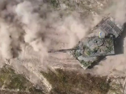 Britaniya tankı vuruldu - 30 ildə ilk dəfə