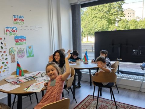 Helsinki Azərbaycan Evindəki həftəsonu məktəbində dərslərə start verildi