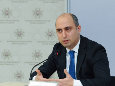 Onların çoxu Azərbaycan dilində danışa bilmir - Emin Əmrullayev