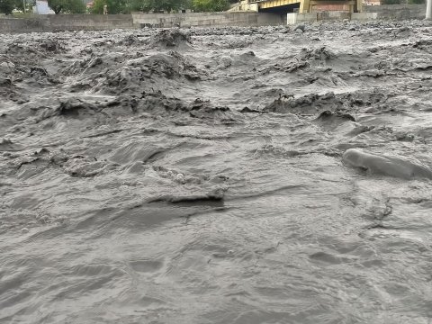Hava xəbərdarlığı - Sel, külək, leysan olacaq...