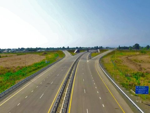 Prezident yol təmirinə 7 milyon manat ayırdı