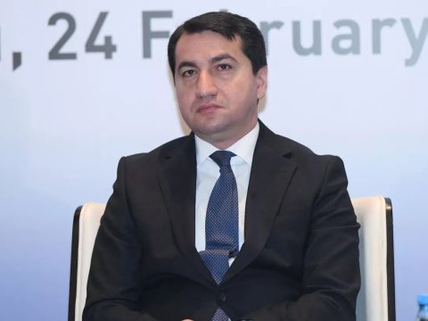 Ermənistan sərhədə qoşun cəmləşdirir - Hikmət Hacıyev