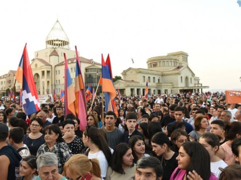 Separatçılar bu gün yeni başçı seçə biləcək? - Xankəndidə qan tökülə bilər
