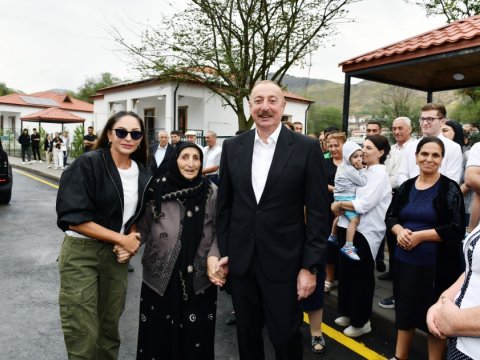 Qəribə nənənin Prezidentdən istədiyi gerçəkləşdi... - VİDEO