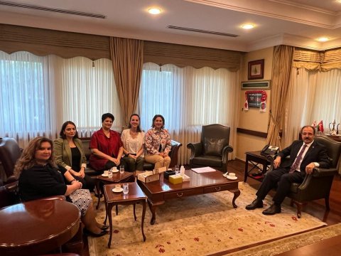 Türkiyə səfiri universitet müəllimləri ilə görüşdü - FOTO