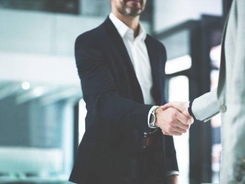 Qalmaqallı məcəllə 17 ildən sonra yenidən parlamentdə: Qiymətlər ucuzlaşacaq?