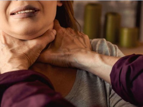 Bakıda dəhşət: Arvadını boğub öldürdü