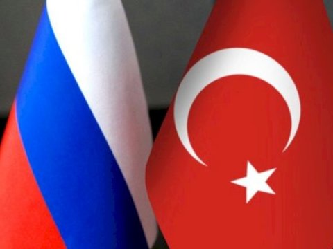 Rusiya-Türkiyə qaz qovşağı danışıqları ertələnməyib