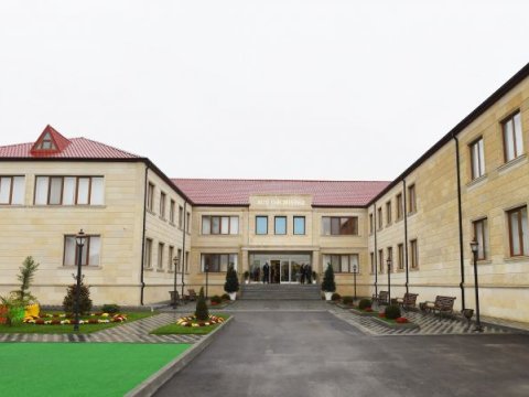 Heydər Əliyev Fondunun inşa etdiyi məktəblər istifadəyə verildi