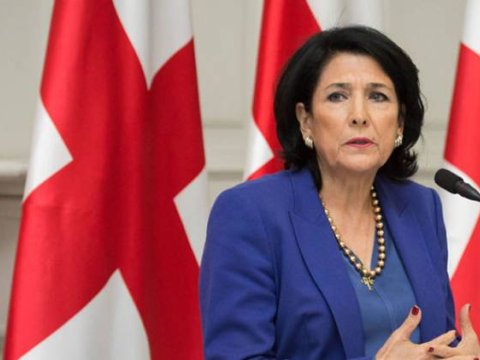 Müxalifət Zurabişvilinin impiçmentində iştirak etməyəcək