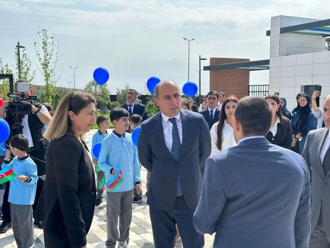 Nazir azad edilmiş rayonlardakı şagirdlərin sayını açıqladı