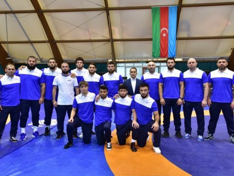 Daha dörd güləşçimiz mübarizəyə başlayır