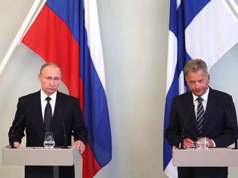 Putin Lermontovun şeirindən yarım saat danışdı