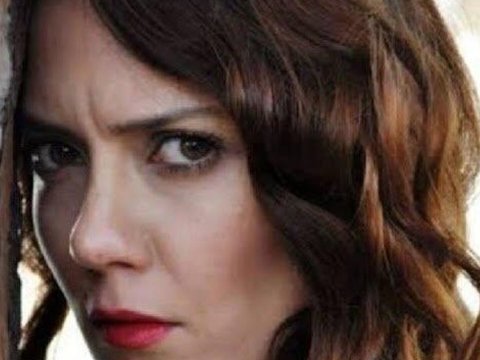 Tanınmış aktrisa özünü GÜLLƏLƏDİ