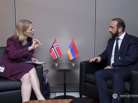 Mirzoyanla Norveç XİN başçısı arasında Qafqaz müzakirəsi
