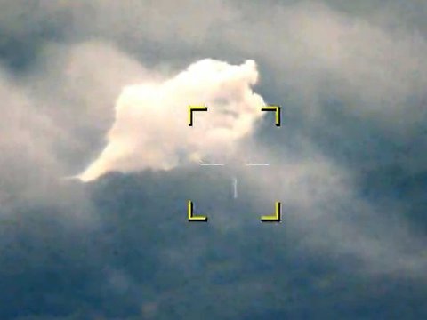 Ermənilərin sursat anbarı məhv edildi - VİDEO