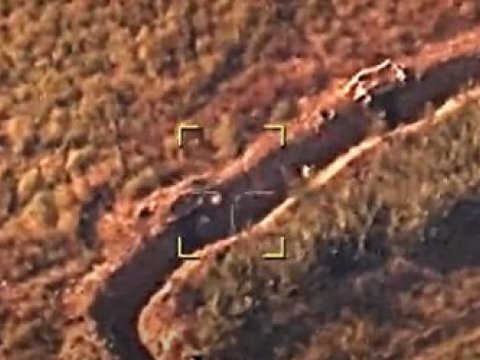 Ermənilər səngərlərdən qaçır - VİDEO