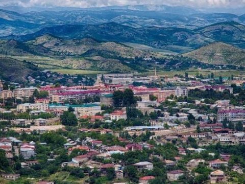 Separatçılar silahı yerə QOYDULAR