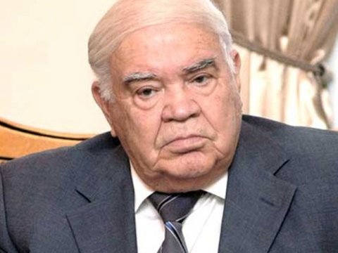 Zəmanəmizin dəyərli ziyalısı - Deputat yazır