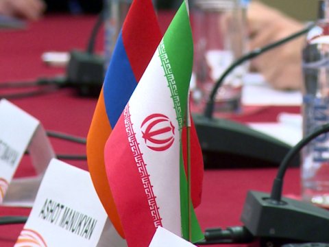 Ermənistanın baş prokuroru iranlı həmkarı ilə görüşdü