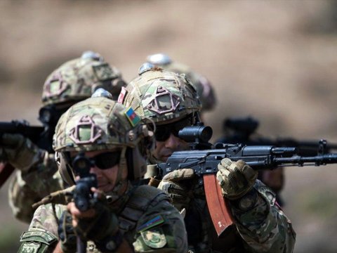 35 illik məsələnin 23 saat 38 dəqiqəlik həlli...