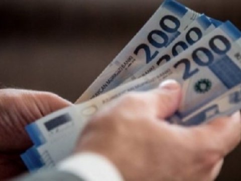 Azərbaycanda orta aylıq əməkhaqqı 980 manata olacaq