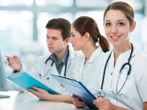 Xaricdə təhsil alanlar imtahan verəcəklər