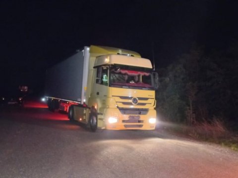 Xankəndiyə gedən yük maşınları geri qayıtdı