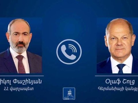 Paşinyan Şoltsla Qarabağı müzakirə etdi 