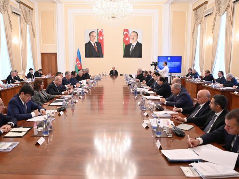 Baş nazir geniş iclas çağırdı - Hökumət üzvlərinə tapşırıqlar verildi