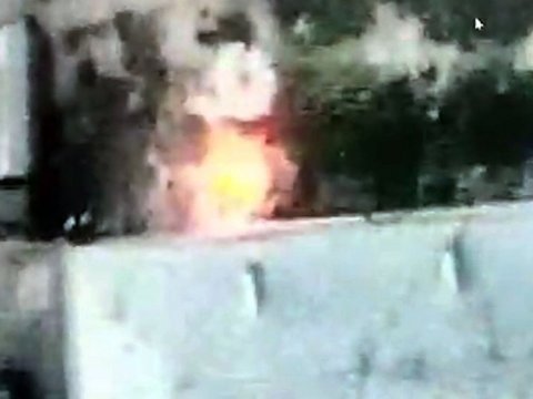 Ermənilər Ağdərədə evləri yandırırlar - VİDEO