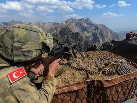 Suriyada 3 terrorçu MƏHV EDİLDİ