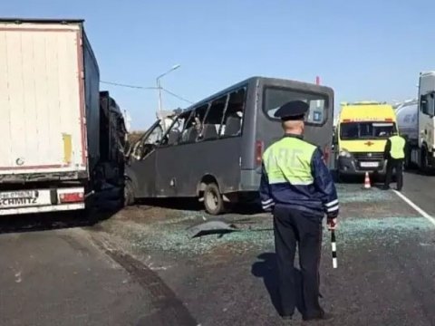 Rusiyada ağır qəza - 3 ölü, 17 yaralı