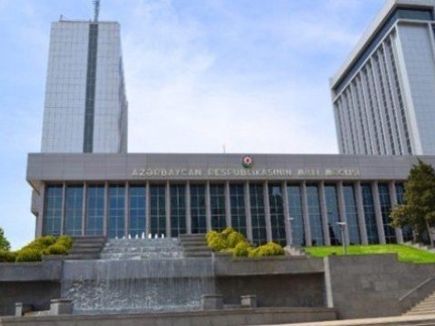 Parlamentdə Qərbi Azərbaycana qayıdışla bağlı dinləmə keçirilir