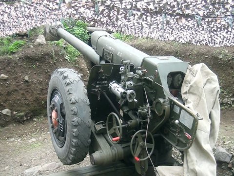 Kəlbəcərdə növbəti dəfə döyüş texnikası müsadirə edildi - VİDEO