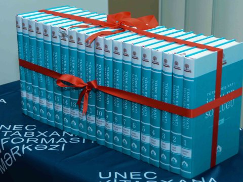 UNEC-də 20 cildlik yeni kitabın təqdimatı oldu - FOTOLAR
